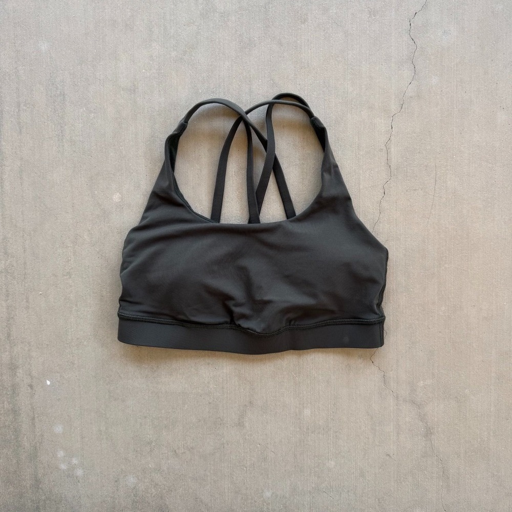 Lululemon Energy Bra Size 4 Black Strappy Cross Back Medium Support Sports Bra
